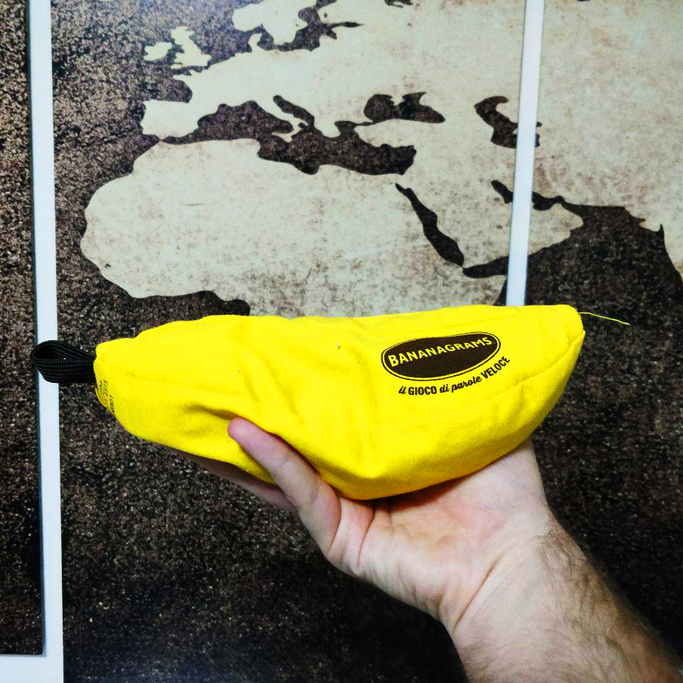 gioco da tavolo per l'estate: bananagrams