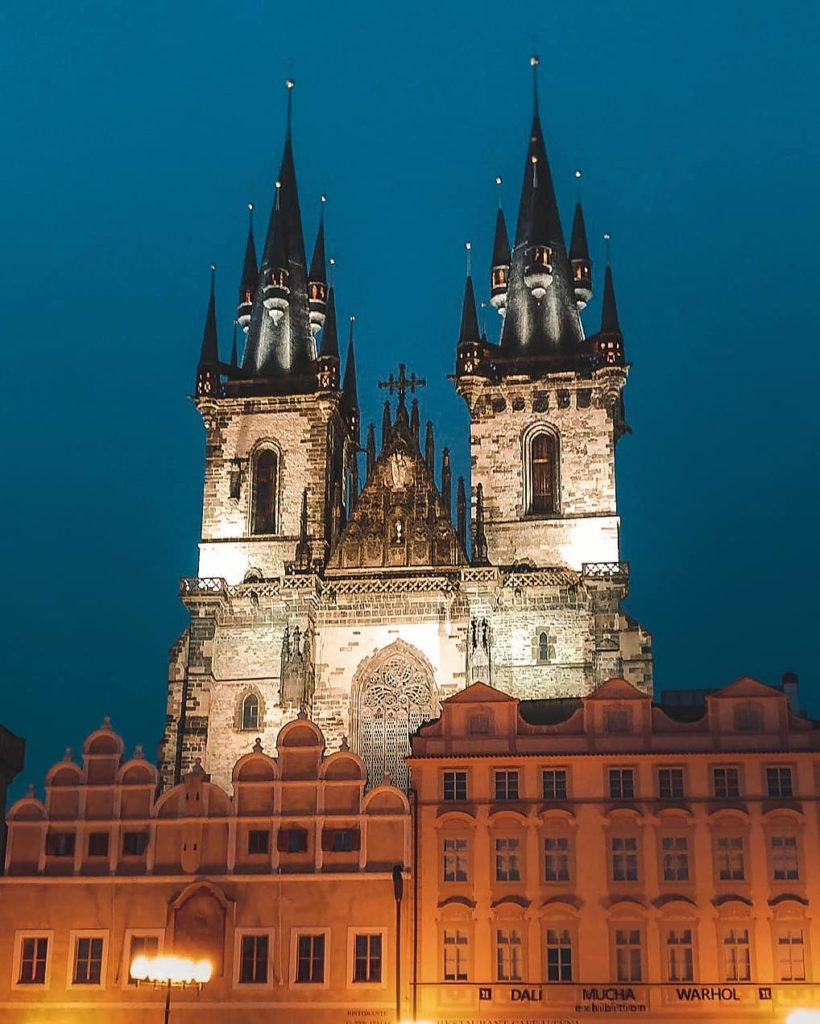 Giorno 1 a Praga Chiesa di Santa Maria di Týn