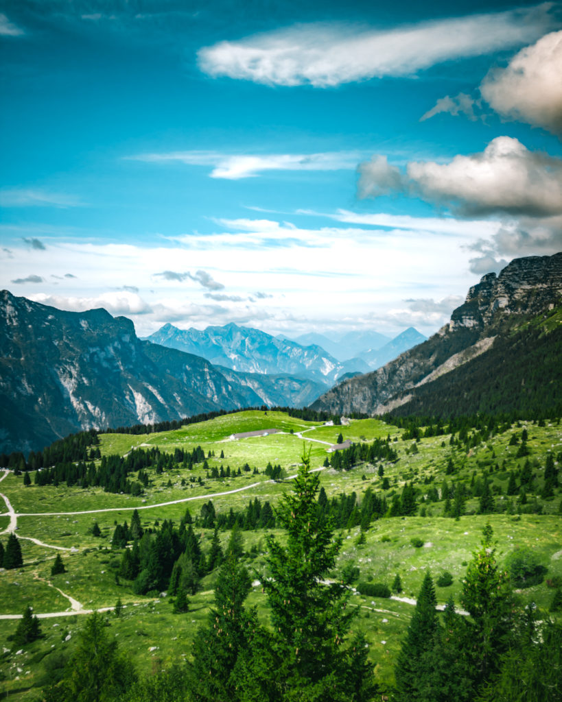 Monte Canin visto dal jôf di montasio